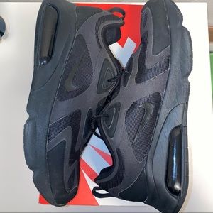 Nike AirMax 200 Men’s size 11.5